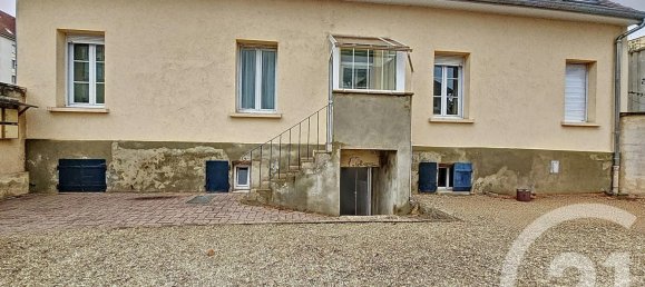 Gebäude in Troyes, France 198m², Nr. 240713 3