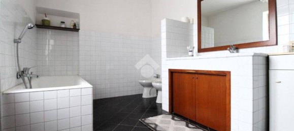 2 bedrooms House in Cumignano sul Naviglio, Italy No. 216649 12