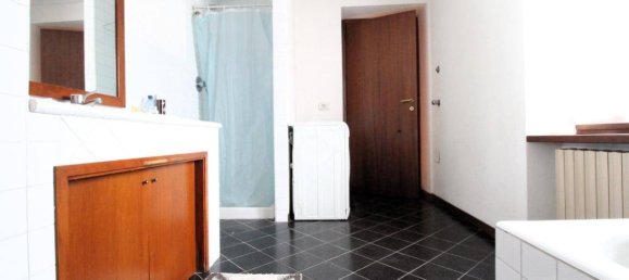 2 bedrooms House in Cumignano sul Naviglio, Italy No. 216649 13