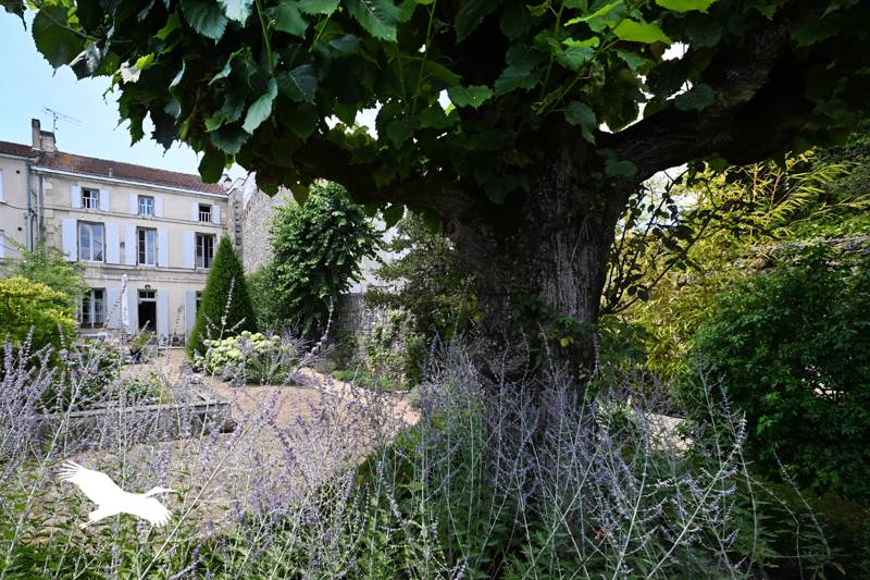 4 غرف نوم منزل في Angouleme, France رقم 336611