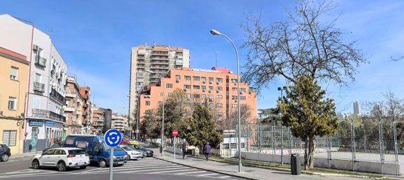 Квартира с 3 спальнями в Мадрид, Испания № 170775 2