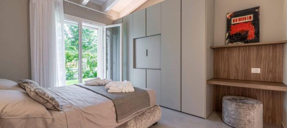 4 rooms Villa in Castelnuovo del Garda, Italy No. 32553 6