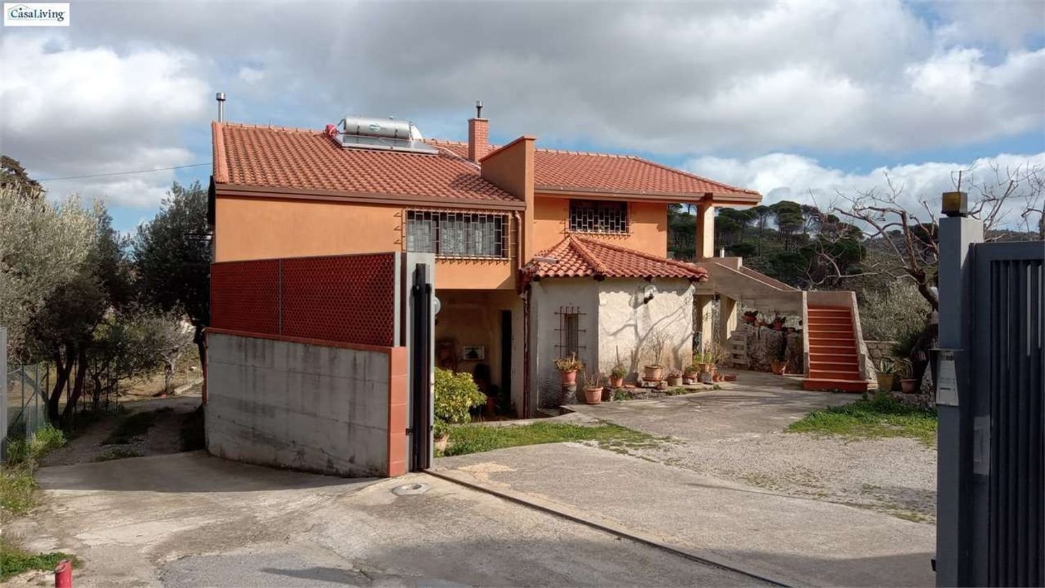 Villa de 8 habitaciónes en Monreale, Italy No. 210424