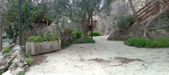 Villa de 8 habitaciónes en Monreale, Italy No. 210424 47