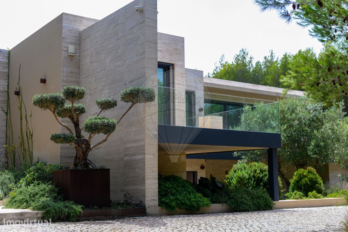 4 bedrooms House in Cascais, Portugal No. 305445