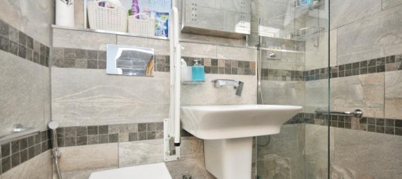 5 bedrooms House in Thornton Heath, United Kingdom No. 11571 18