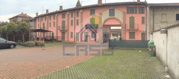 3 bedrooms Duplex in Orzinuovi, Italy No. 354299 3