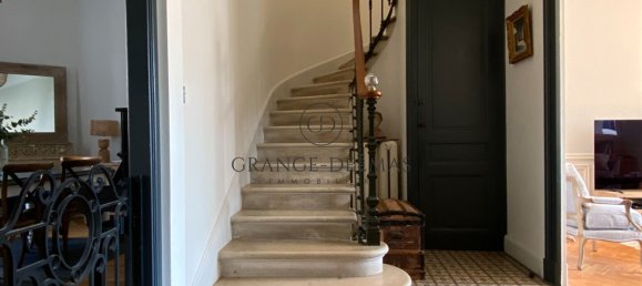 4 bedrooms House in Bordeaux, France No. 100137 2