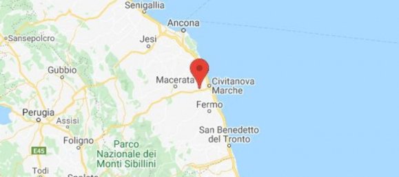 Gewerbliche Immobilie in Montecosaro, Italy 708m², Nr. 372709 21