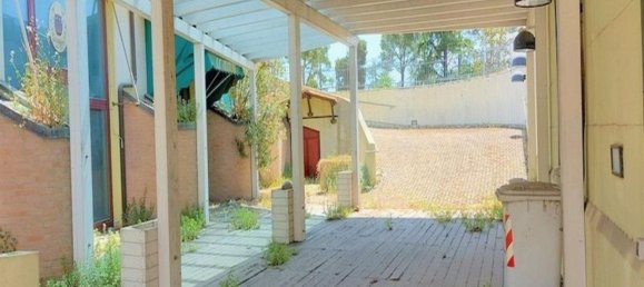 Gewerbliche Immobilie in Montecosaro, Italy 708m², Nr. 372709 13