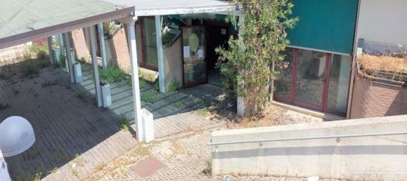 Gewerbliche Immobilie in Montecosaro, Italy 708m², Nr. 372709 15