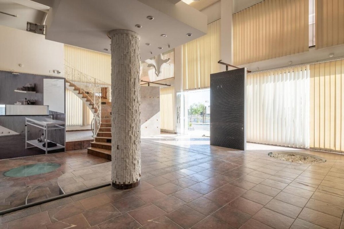 485 m² propiedad comercial en venta en Nicosia, Cyprus № 24502