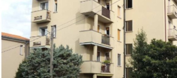 Apartamento de 3 habitaciónes en Besana in Brianza, Italy No. 186924 2