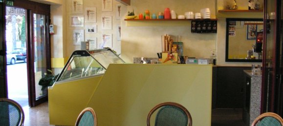 Коммерческая недвижимость 160м² в Удине, Италия № 167504 15