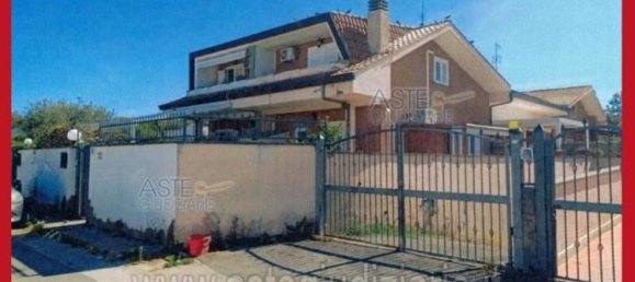 5 bedrooms Apartment in Ardea, Italy No. 334047 37