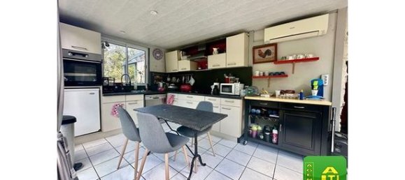 3 bedrooms House in Meslan, France No. 309429 6