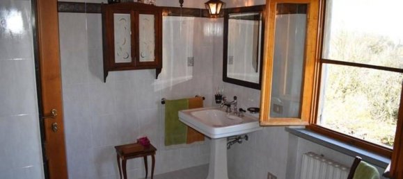 5 rooms House in Gambassi Terme, Italy No. 118790 5