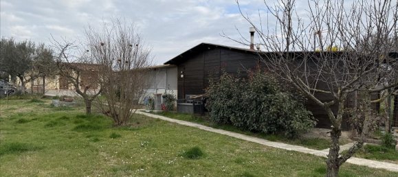 3 rooms House in Castiglione del Lago, Italy No. 112784 28