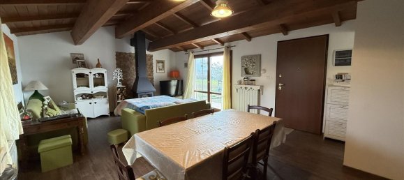 3 rooms House in Castiglione del Lago, Italy No. 112784 4
