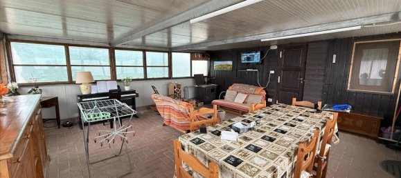 3 rooms House in Castiglione del Lago, Italy No. 112784 16