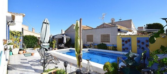 4 Schlafzimmer Villa in La Florida, Spain, Nr. 14493 7
