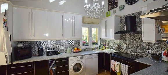 4 Schlafzimmer Villa in La Florida, Spain, Nr. 14493 13