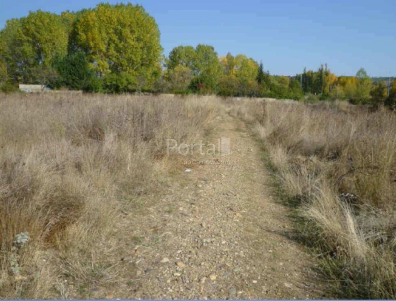  قطعة أرض في Leon, Spain 5703متر مربع رقم 97987