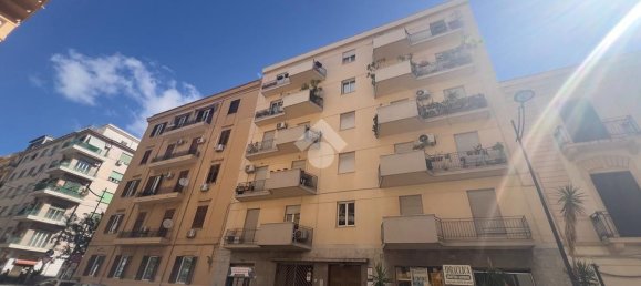 6 Schlafzimmer Wohnung in Palermo, Italy, Nr. 354991 2