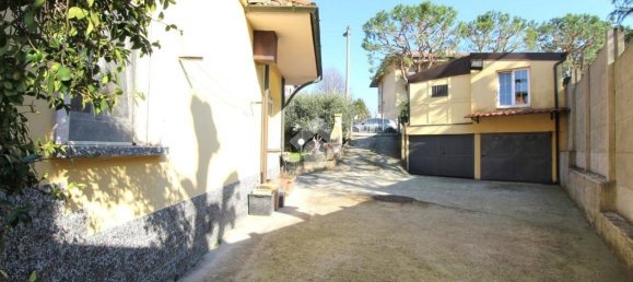 3 chambres Appartement à Veduggio con Colzano, Italy No. 56962 10