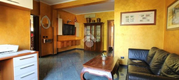3 chambres Appartement à Veduggio con Colzano, Italy No. 56962 13
