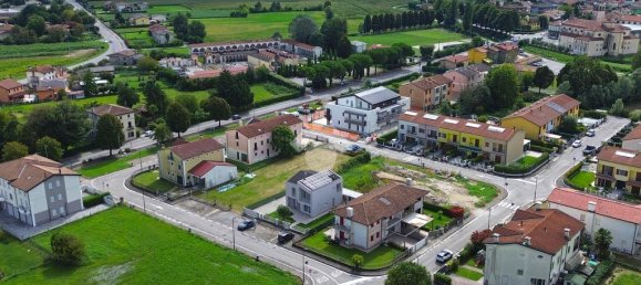 Terreno en Villa del Conte, Italy 1374 m² No. 347405 5