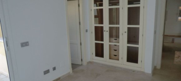 3 bedrooms Apartment in Cadiz, Spain No. 157954 7