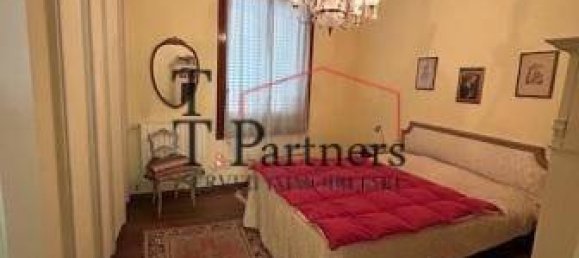 2 bedrooms Penthouse in Florence, Italy No. 77751 10