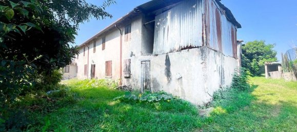 3 bedrooms House in Zevio, Italy No. 168757 10