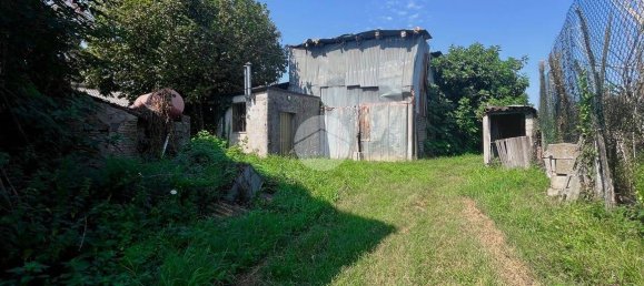 3 bedrooms House in Zevio, Italy No. 168757 12