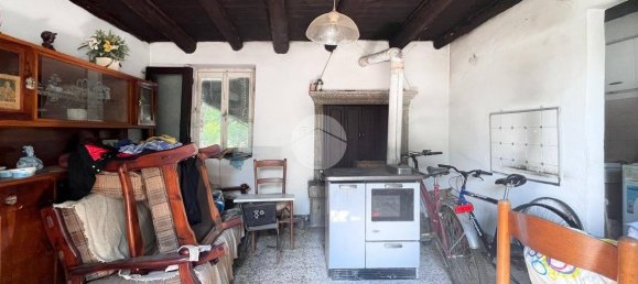 3 bedrooms House in Zevio, Italy No. 168757 9