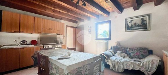 3 bedrooms House in Zevio, Italy No. 168757 6