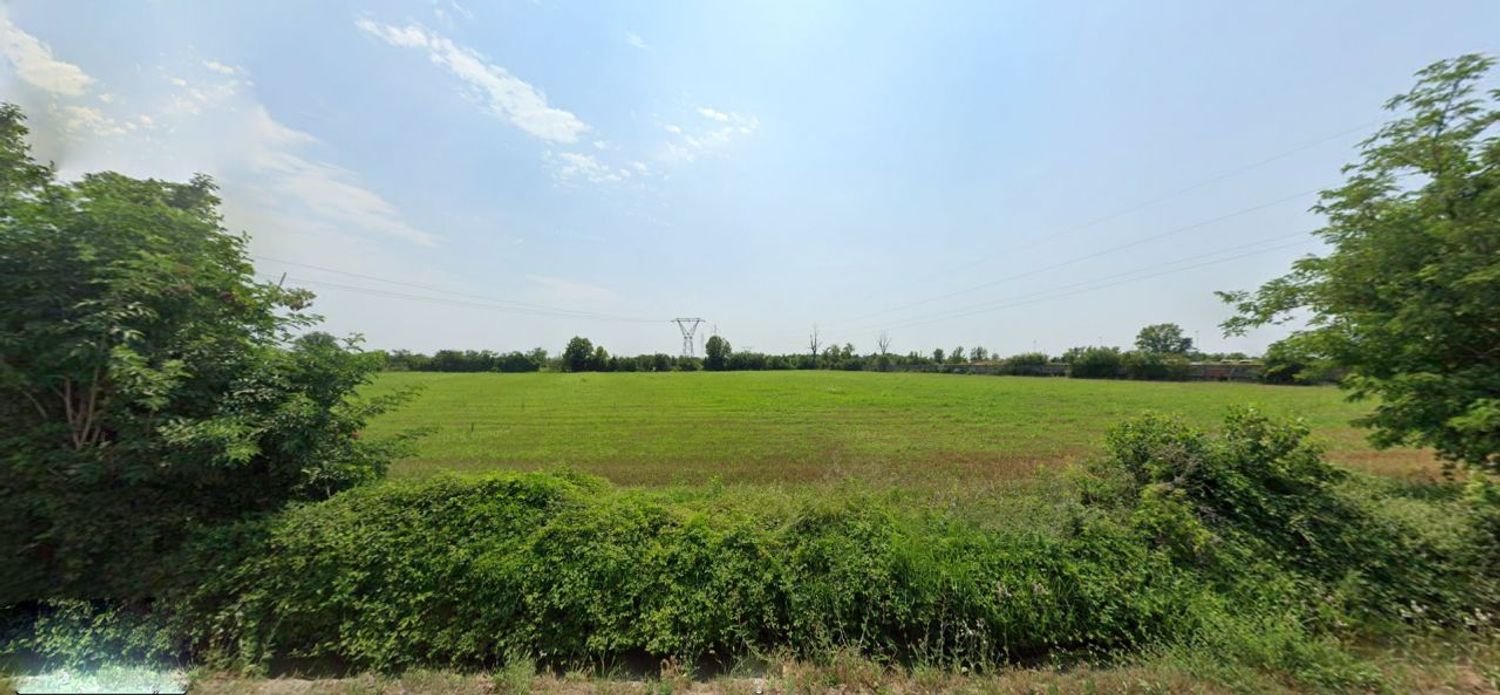  Land in Brescia, Italy No. 363461