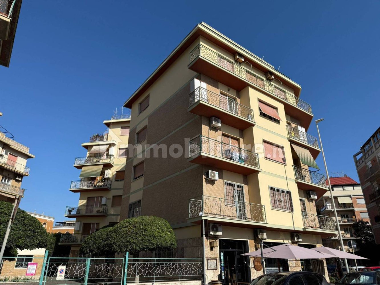 1 bedroom Apartment in Rome, Italy No. 390216