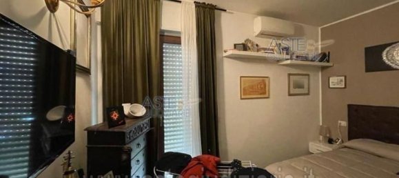 11 rooms House in Rome, Italy No. 31344 4