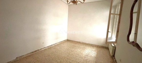 4 Schlafzimmer Wohnung in Logrono, Spain, Nr. 142449 9