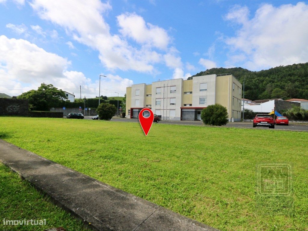  قطعة أرض في Ponta Delgada, Portugal 177متر مربع رقم 116870