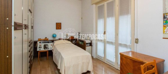 5 Schlafzimmer Villa in Castellanza, Italy, Nr. 10874 16