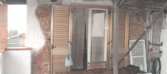 3 rooms Apartment in Paola, Italy No. 42458 10