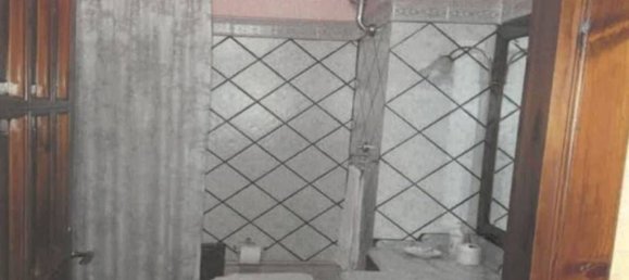 3 rooms Apartment in Paola, Italy No. 42458 4