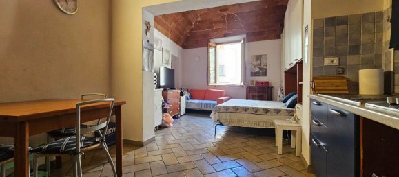 4 bedrooms Apartment in Suvereto, Italy No. 346340 7