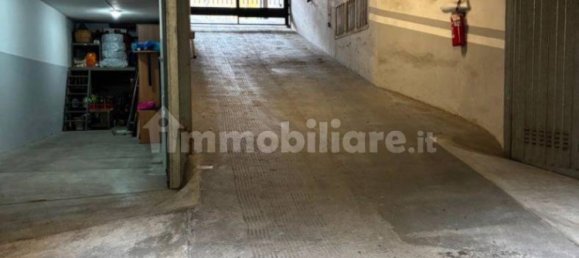 Гараж 40м² в Венария Реале, Италия № 324609 5