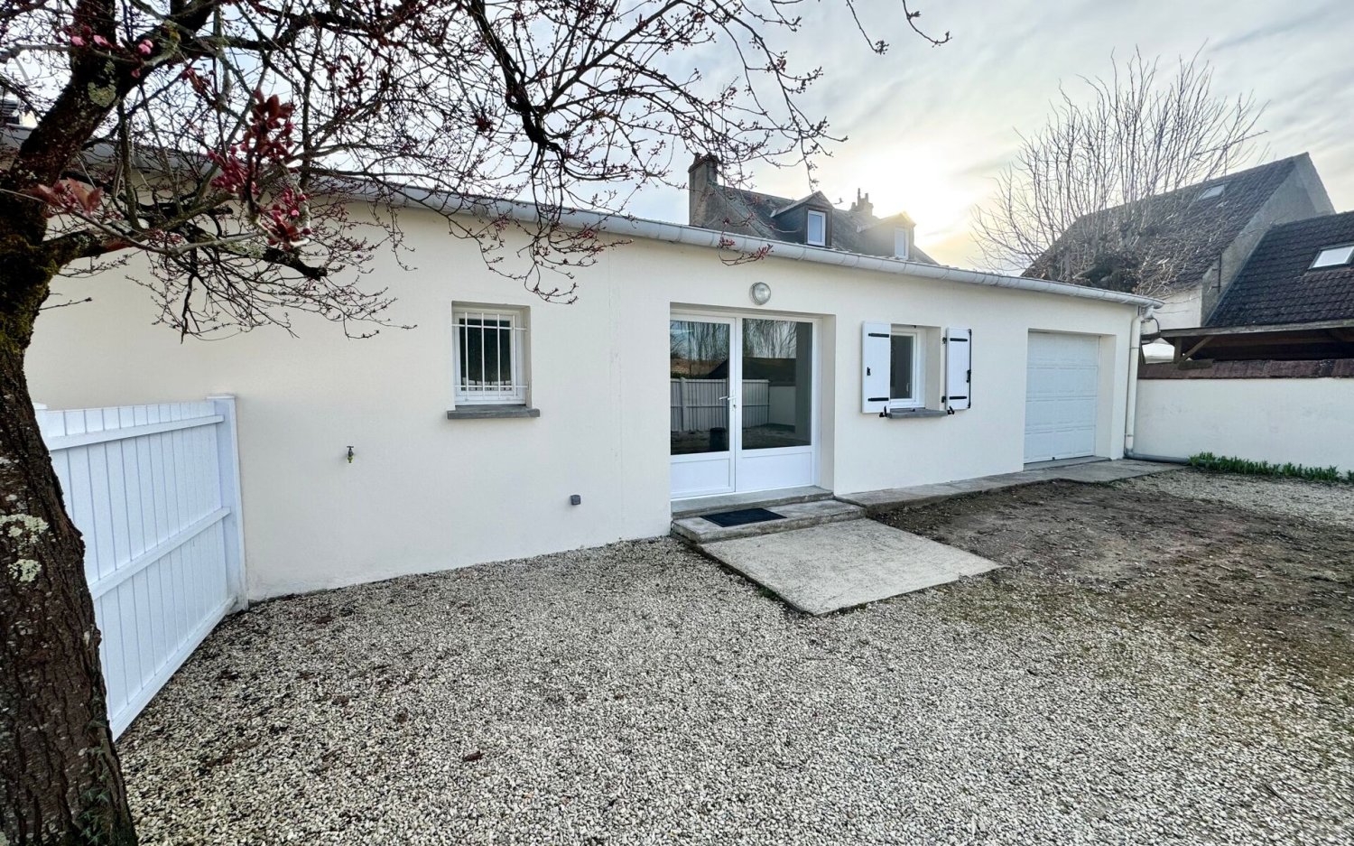 Casa T3 em Sandillon, France N.º 90192