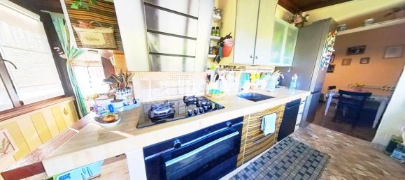 4 rooms Apartment in Sant'Elpidio a Mare, Italy No. 92014 2