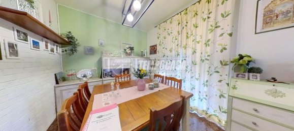 4 rooms Apartment in Sant'Elpidio a Mare, Italy No. 92014 3